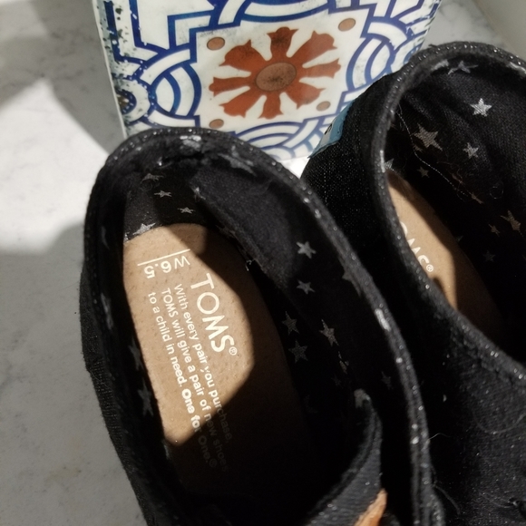 👢TOMS ANKLE WEDGE BOOTIES - Picture 3 of 7